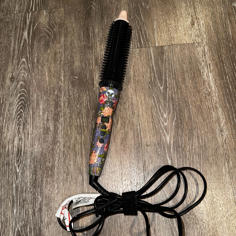 Floral Hair Styling Tool